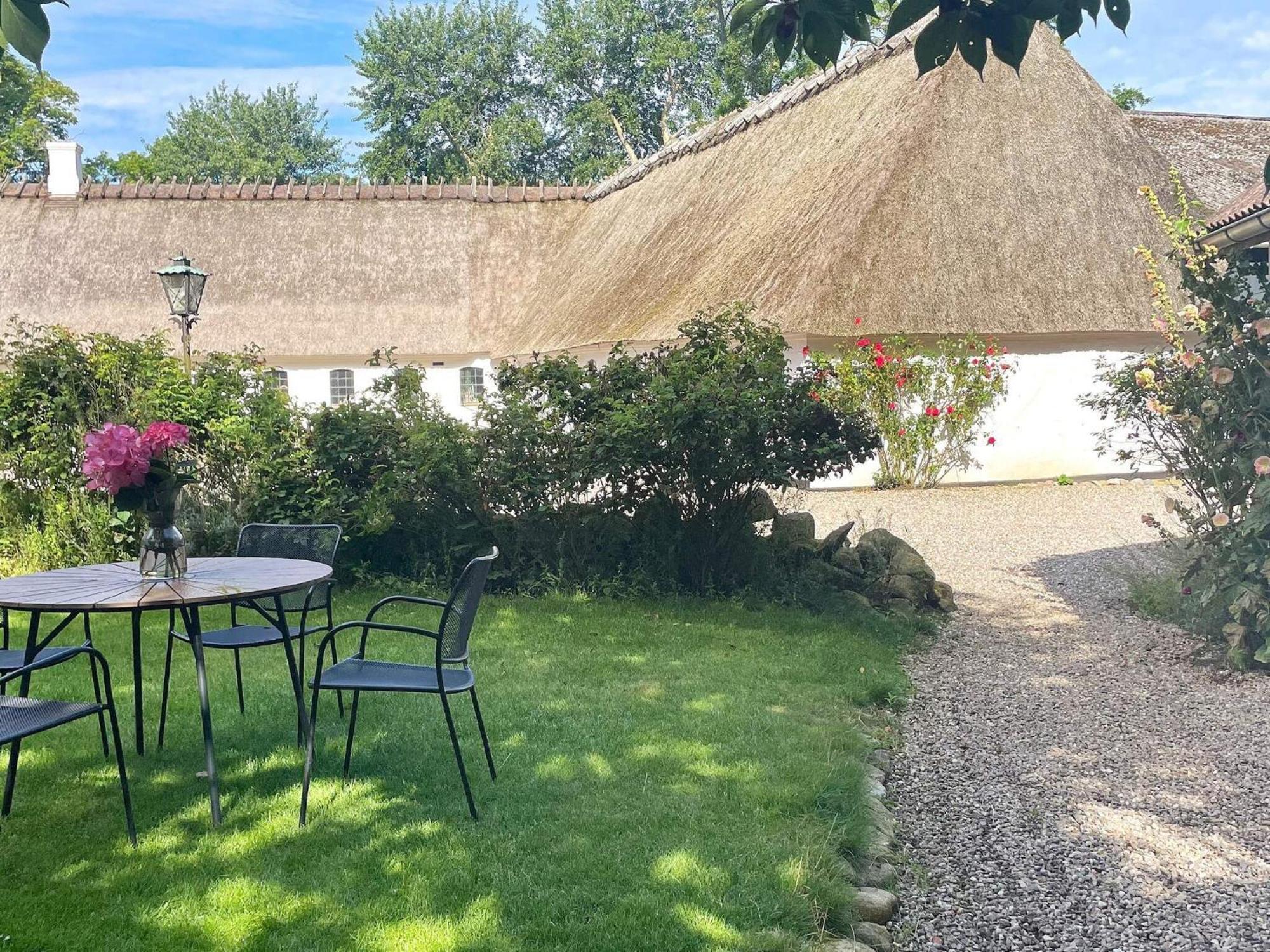 Holiday Home Varnaeshoved Обенро Екстер'єр фото